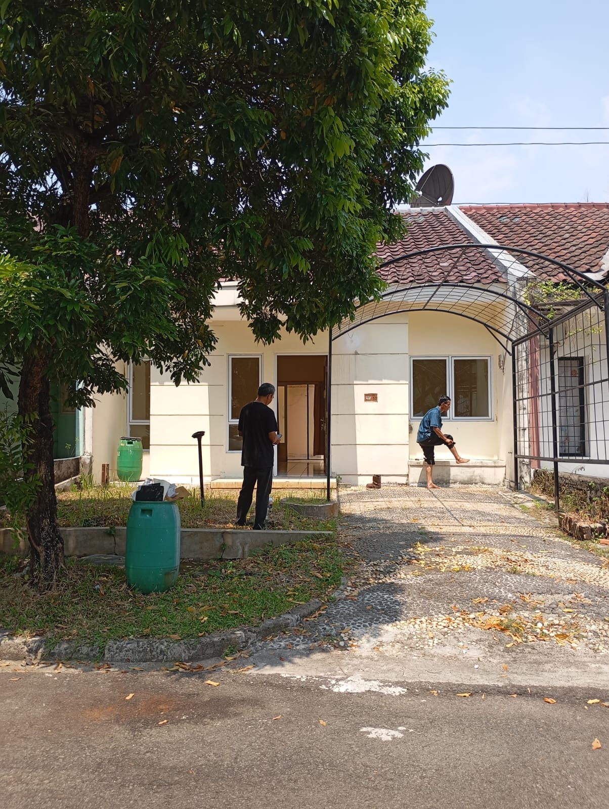 Rumah Disewakan di Cluster Meadow Green Lippo Cikarang 